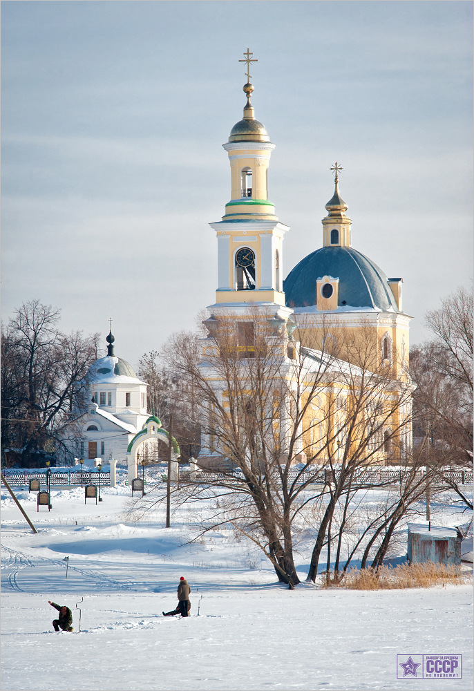 Церковь Рождества Христова. Город Выкса, Нижегородская область, февраль 2012 года