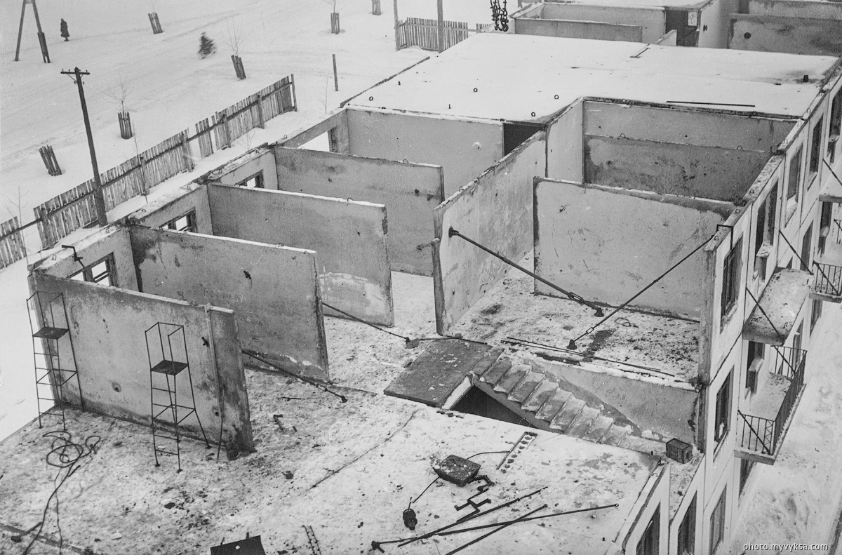 Строительство первого панельного дома. Выкса 1958 г.